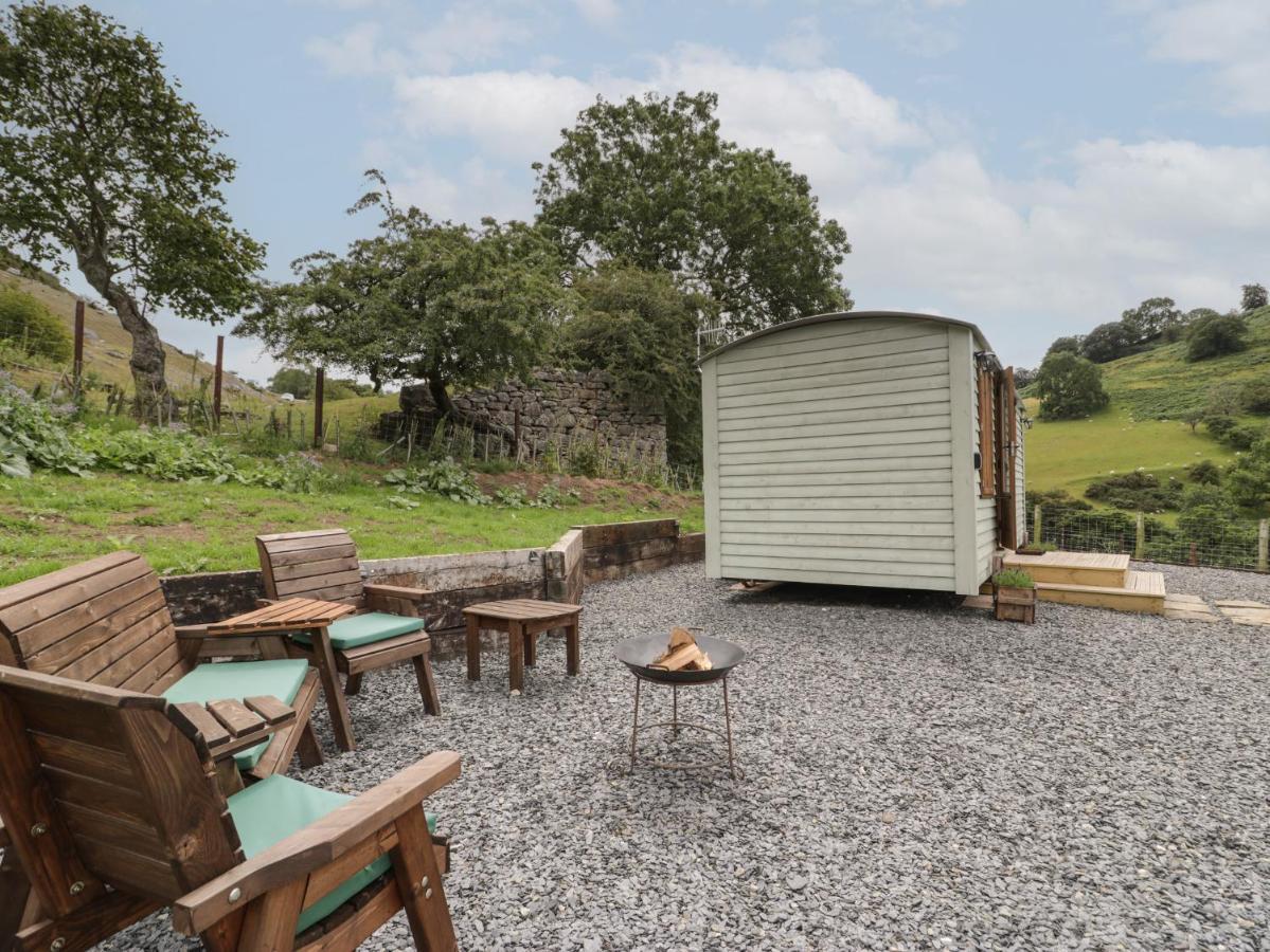 חלנגוחלן Tan Y Castell Shepherds Hut מראה חיצוני תמונה